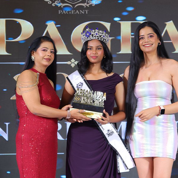 Miss Teen Uttar Pradesh Winner Runner Up crowning 